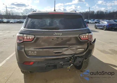 2017 Jeep Compass Latitude z USA, uszkodzony, nr VIN 3C4NJDBB7HT651763